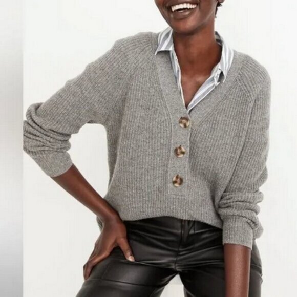 Madewell Sweaters - Madewell Merino Wool Henley Sweater Lyle Grey Minimal Neutral Ribbed Pullover